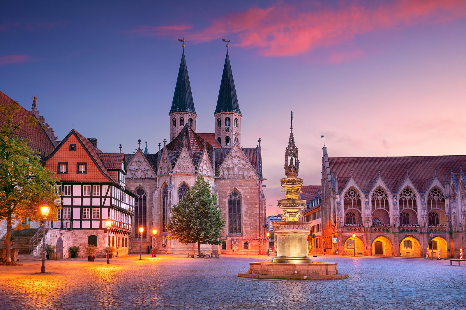 Modernes Webdesign-Layout mit Bezug zu Braunschweig Modernes Webdesign-Layout mit Bezug zu Braunschweig